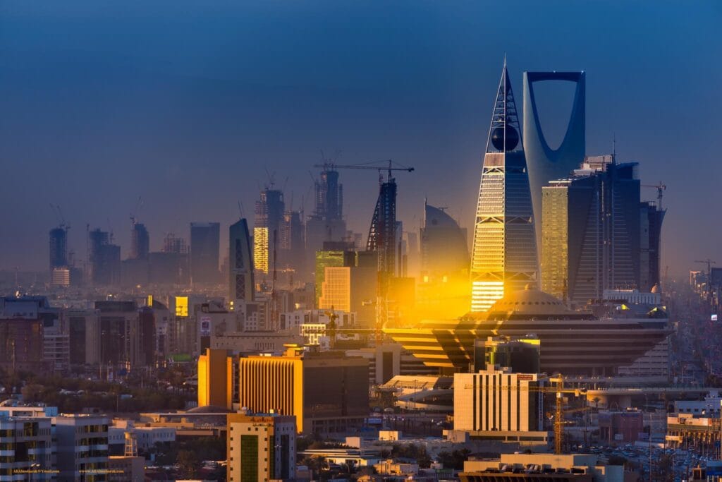 برنامج الخصخصة في السعودية: مخاطر وفرص Riyadh11 2